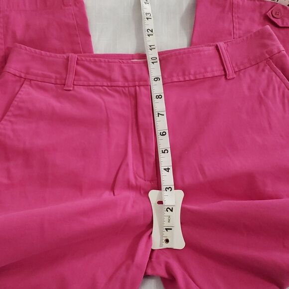 Talbots. Fushia Cropped Pants. High Rise with 2 Front Pockets. Size 4. - Picture 7 of 13